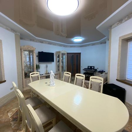 Апартаменты Modest Славское Экстерьер фото